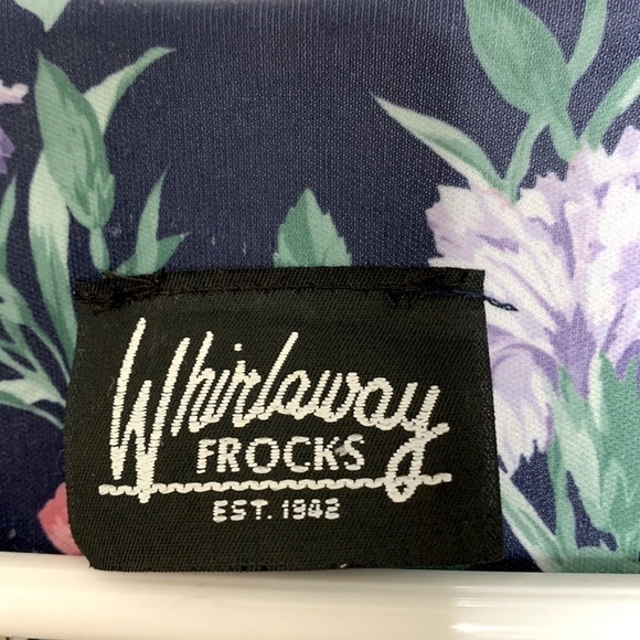 WHIRLAWAY Frocks Vintage Dress, Size L/XLP, Floral Design Navy Background. - Picture 7 of 7